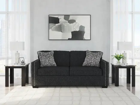 Jasmine Peaks sofa detail view